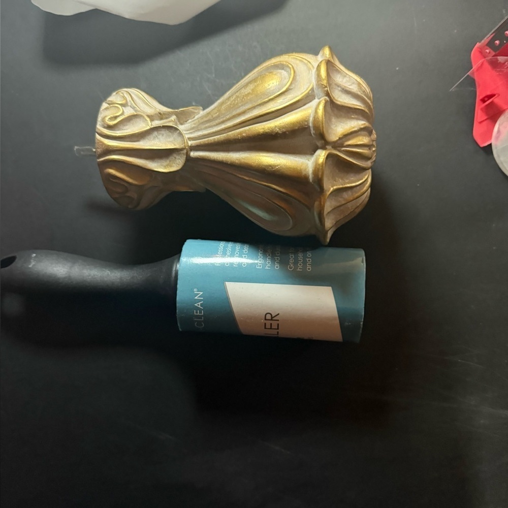 Regal Floral Knob / Finial - Picture 7 of 8